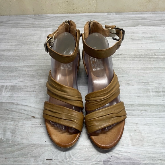 Miz Mooz Cassie Brown Tan Leather Strappy Buckle Sandal Women’s size EU 38 - Picture 2 of 15
